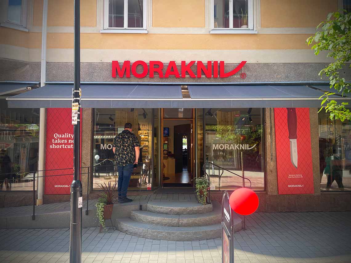 på besøg hos morakniv