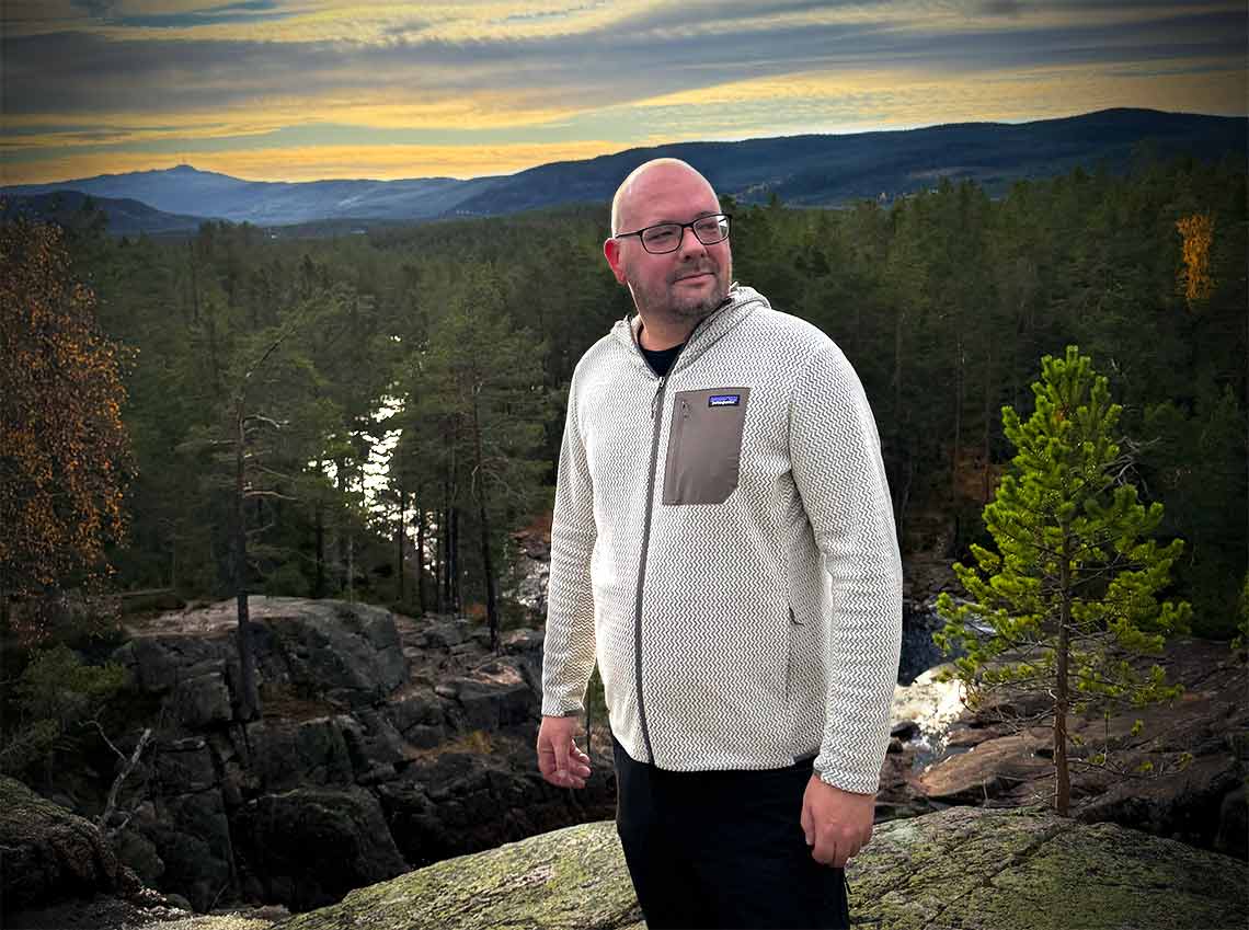 Test af Patagonia Mens R1 Air Fleece Full Zip Hoodie